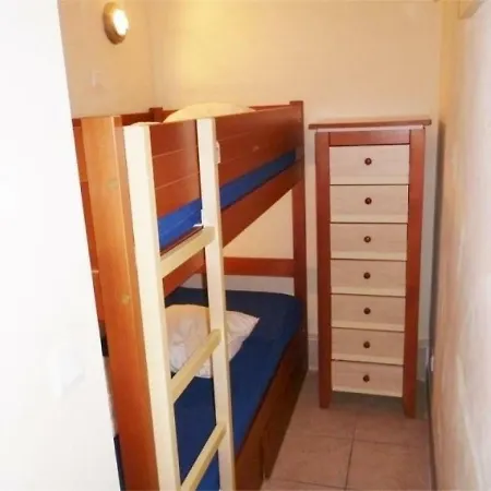 - 4 Pers, 29 M2, 1/0 Apartment *